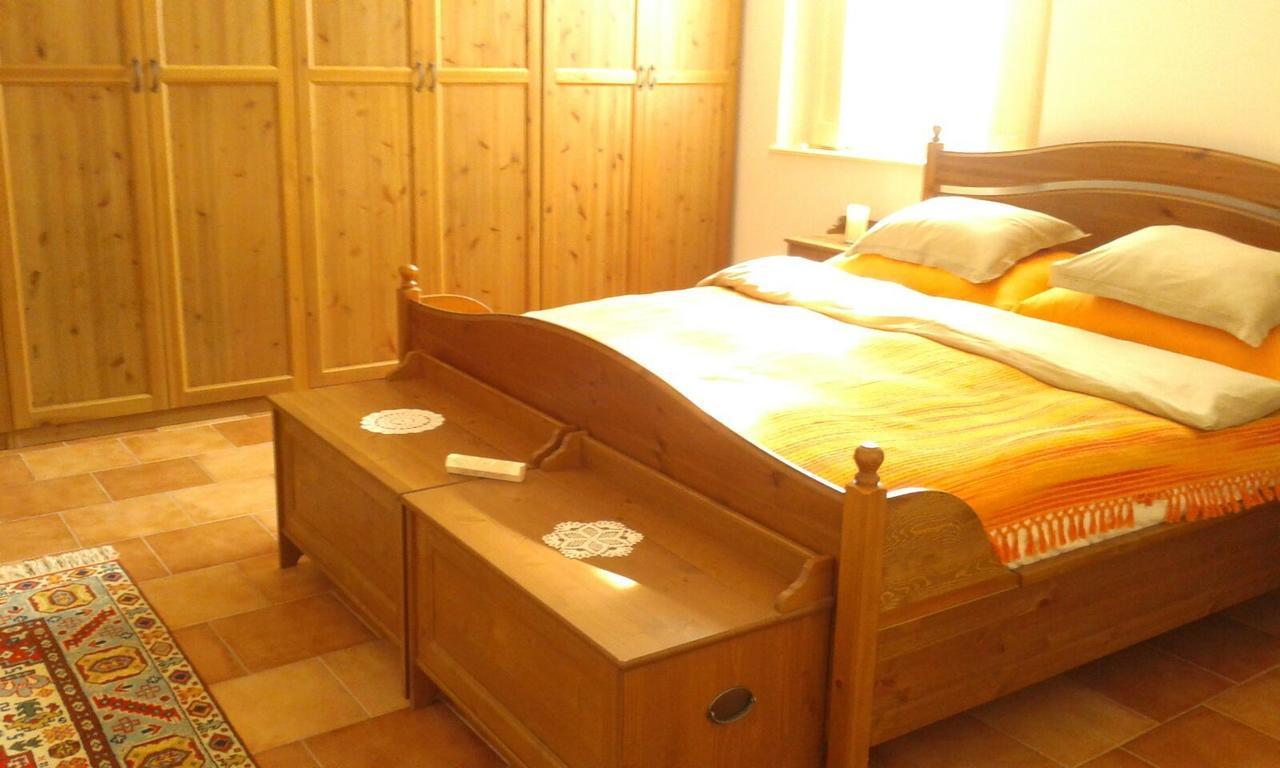Resort La Tulipe Noire Ceglédbercel Extérieur photo
